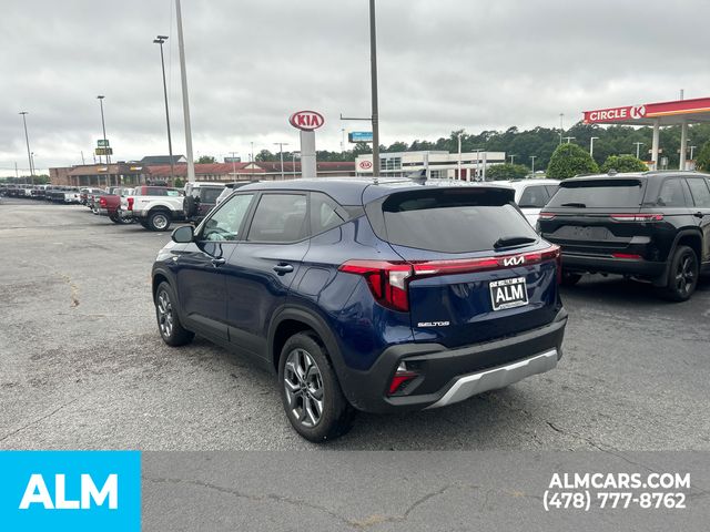 Used 2026 Blue Kia LX image 5