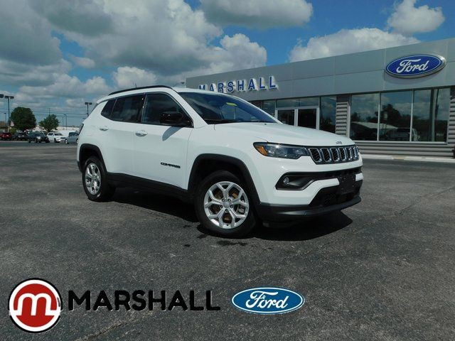 2024 Jeep Compass Latitude 4WD