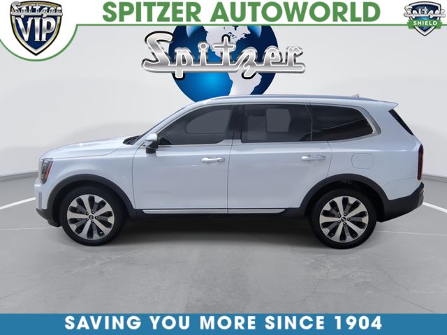 Used 2021 White Kia S image 6