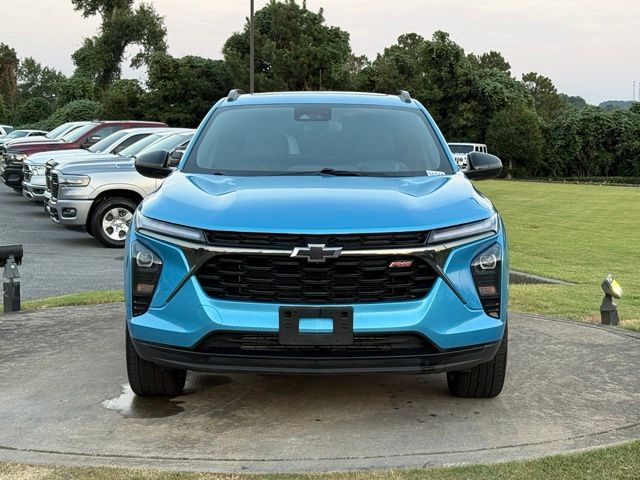 Used 2025 Chevrolet Trax SUV