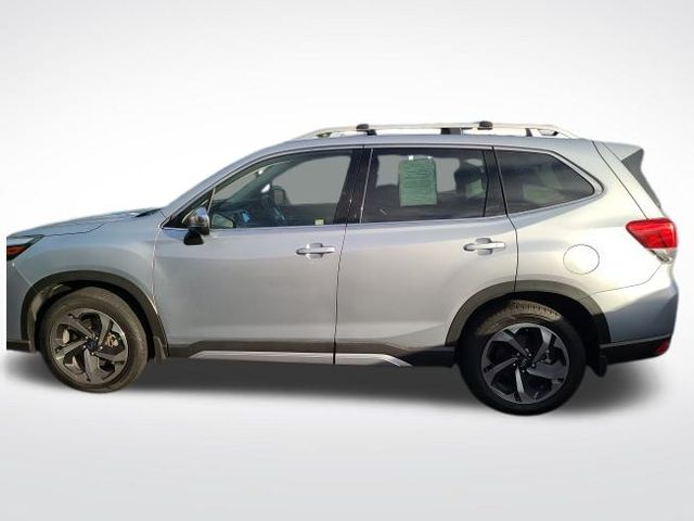 2023 Subaru Forester Touring 6