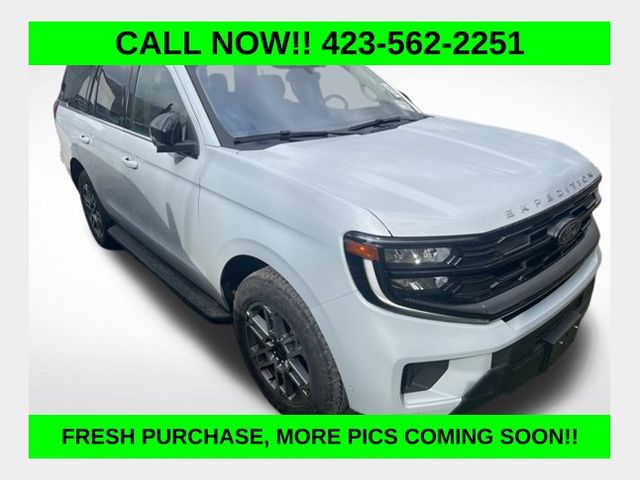 2025 Ford Expedition Active 4WD