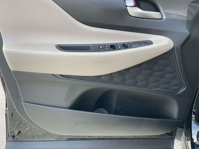 Used 2023 Black Hyundai SEL image 15