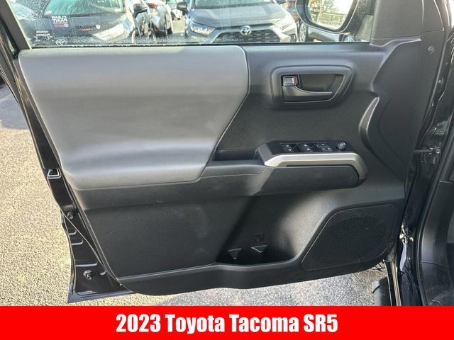 2023 Toyota Tacoma SR5 4