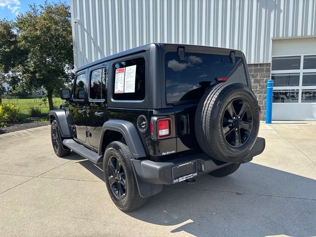 Used 2022 Black Jeep Unlimited Sport Altitude image 8