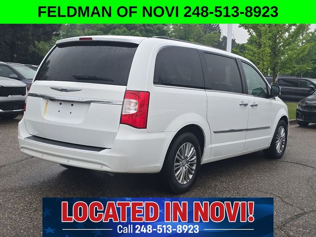 Used 2014 Chrysler Town & Country For Sale in Livonia, MI