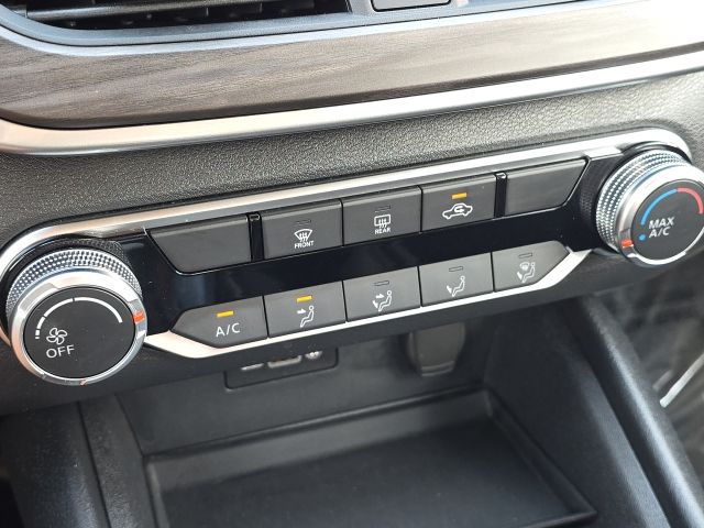 2025 Nissan Altima 2.5 SV:B02427