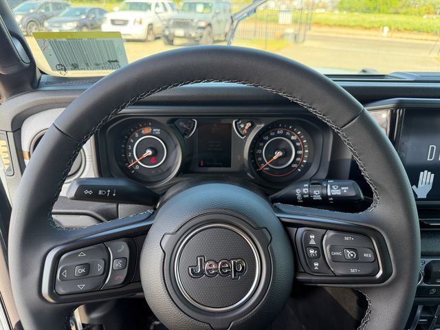 new 2026 Jeep Wrangler car, priced at $45,985