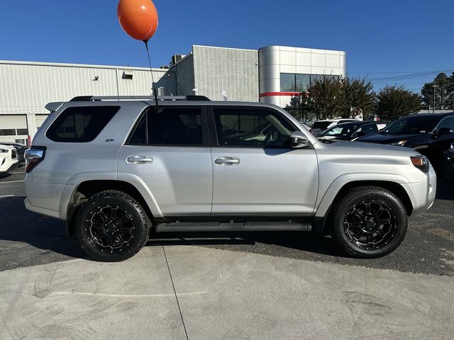 2019 Toyota 4Runner SR5 26