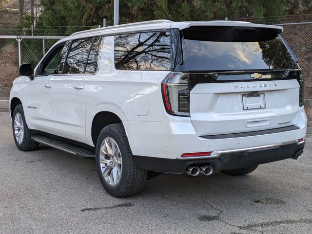 2025 Chevrolet Suburban Premier photo