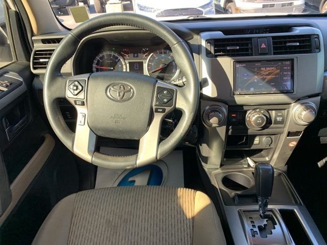 2017 Toyota 4Runner SR5 8