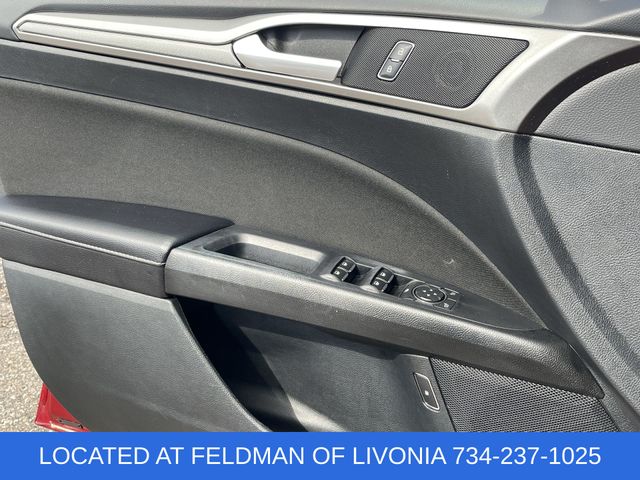 Used 2019 Ford Fusion Hybrid For Sale in Livonia, MI
