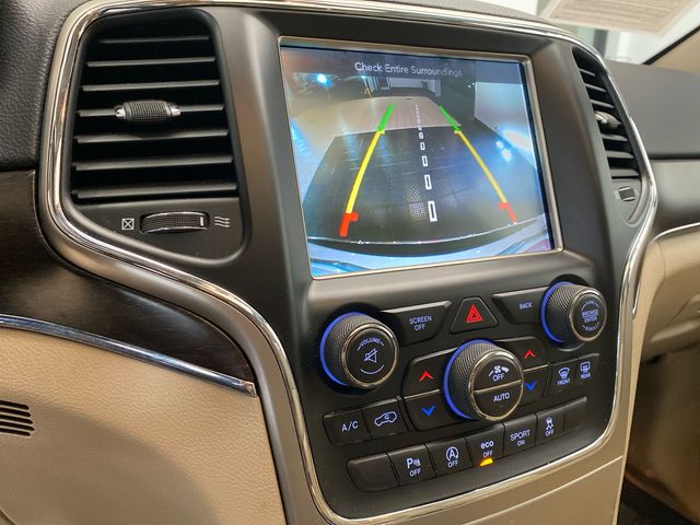 Used 2017 White Jeep Limited image 25