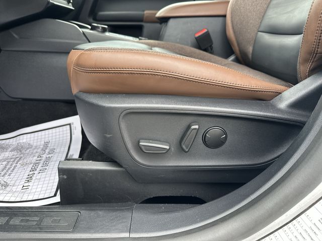 Used 2025 White Ford Outer Banks image 16