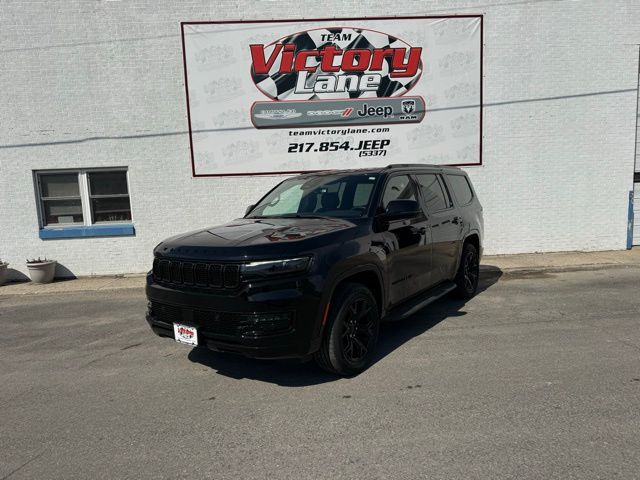Diamond Black Crystal Pearlcoat 2024 Jeep Wagoneer Series II 4WD SUV / Crossover Four-Wheel Drive 8-Speed Automatic