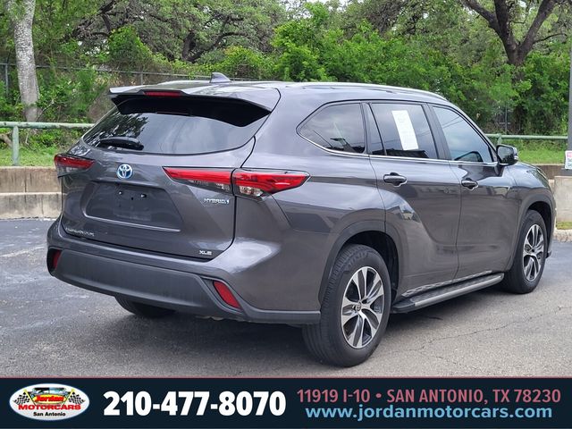 Used Car 2023 Toyota Highlander Hybrid  Xle For Sale Under $40,000 In San Antonio, Texas