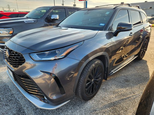 2023 Toyota Highlander XSE Gray at Bayway Chrysler Dodge Jeep Ram