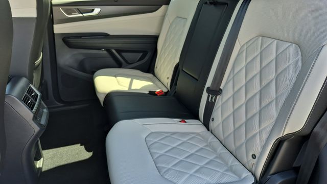 2026 Volkswagen Atlas Cross Sport