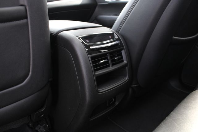 Used 2018 Silver Cadillac Luxury image 24