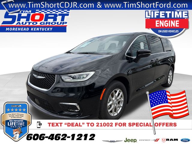 Diamond Black Crystal Pearlcoat 2026 Chrysler Pacifica Select FWD Minivan Front-Wheel Drive 9-Speed Automatic
