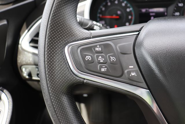 2024 Chevrolet Malibu LT photo