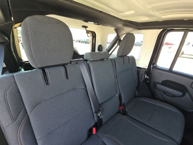 2025 Jeep Wrangler Willys 4xe:B02117