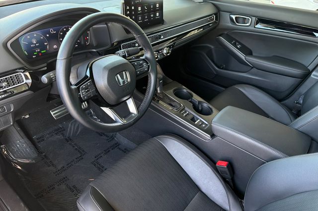 2025 Honda Civic Sport Touring - Photo 11