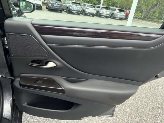 Used 2019 Lexus ES Sedan