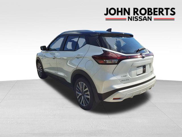 2023 Nissan Kicks SV 13