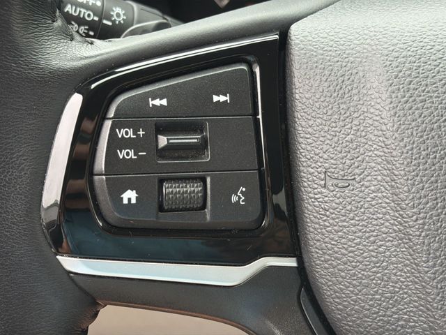 Used 2025  Honda EX-L image 29