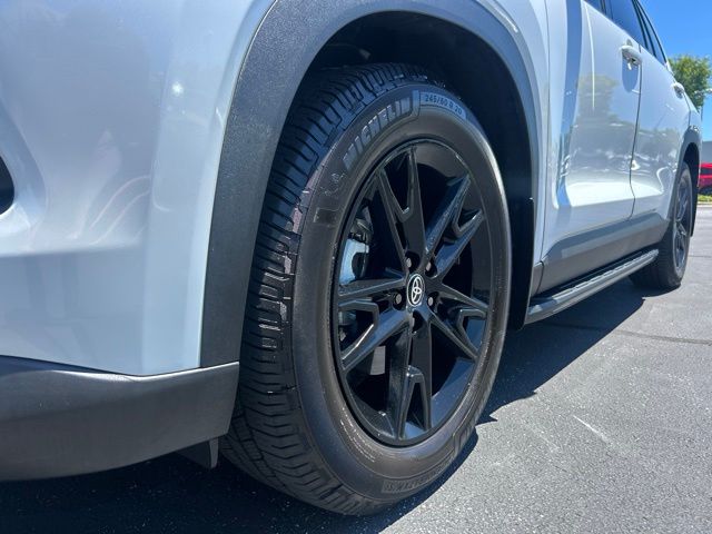 2026 Toyota Grand Highlander XLE - Photo 14