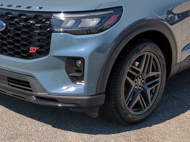 New 2026 Vapor Blue Metallic Ford ST image 17