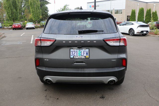 2022 Ford Escape Plug-In Hybrid SE 18