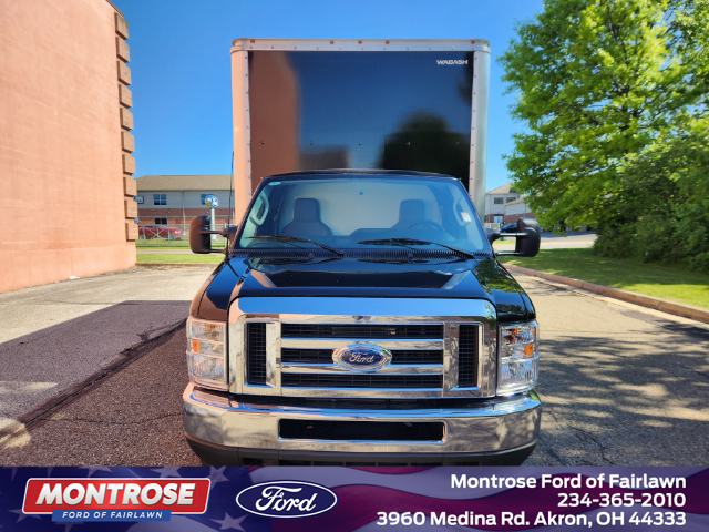 2025 Ford E-450SD Base 6