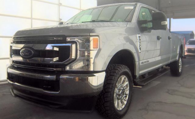 Silver Metallic 2021 Ford F-250 Super Duty Pickup Truck Four-Wheel Drive Automatic