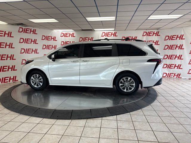Used 2025 Toyota Sienna Van