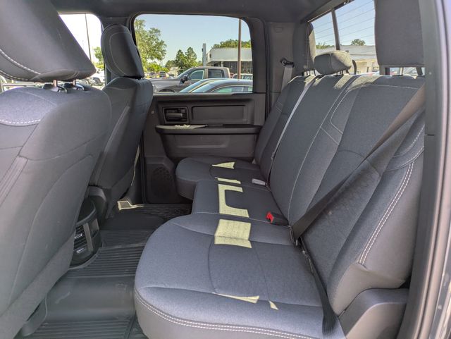 2026 Ram 2500 Black Express Crew Cab 4x4 6'4" Box