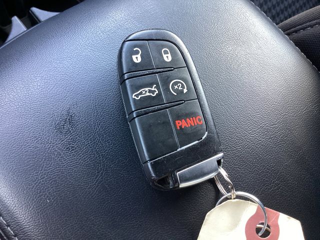 Used Car 2023 Dodge Charger  Sxt For Sale Under $30,000 In San Antonio, Texas