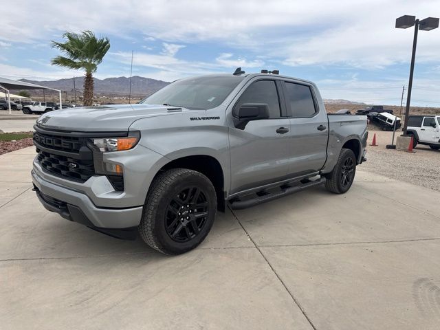Sterling Gray Metallic 2026 Chevrolet Silverado 1500 Pickup Truck Four-Wheel Drive 8-Speed Automatic