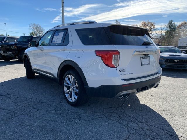 2022 Ford Explorer Platinum 3