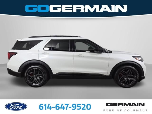 Used 2025  Ford ST image 6