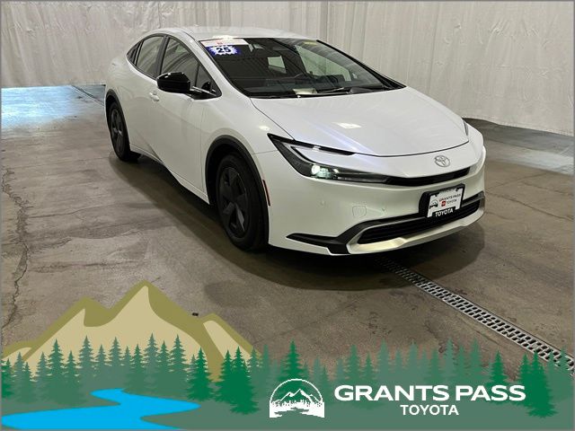 Pearl 2025 Toyota Prius Plug-In Hybrid Hatchback Front-Wheel Drive Continuously Variable Transmission