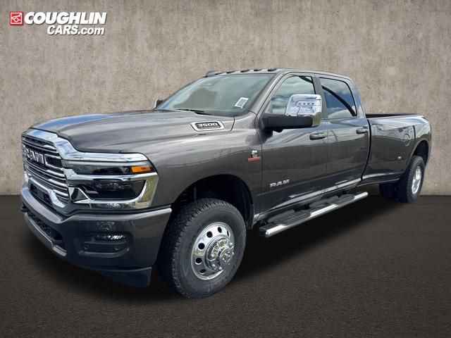 2026 RAM 3500 Laramie Crew Cab LB DRW 4WD