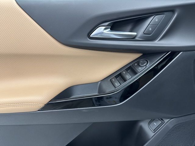 new 2026 Chevrolet Equinox car, priced at $32,670