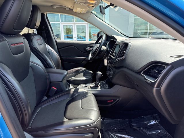 2019 Jeep Cherokee Trailhawk - Hydro Blue Pearlcoat exterior view 16