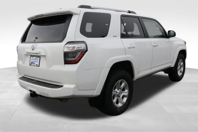 2023 Toyota 4Runner SR5 17