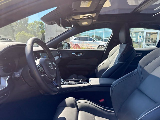 Used 2024 Volvo S60 Recharge Plug-In Hybrid Sedan