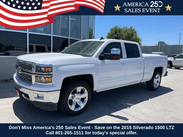 Summit White 2015 Chevrolet Silverado 1500 Pickup Truck Four-Wheel Drive 8-Speed Automatic Overdrive
