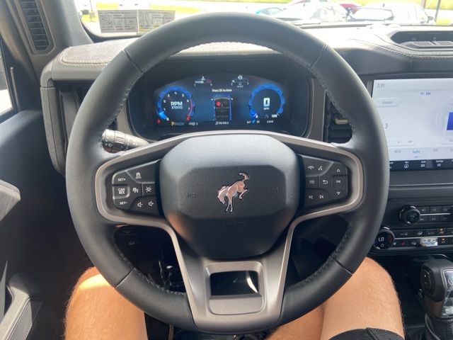 2025 Ford Bronco Badlands - 10