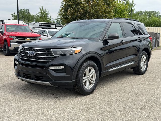 Black Metallic 2023 Ford Explorer XLT AWD SUV / Crossover All-Wheel Drive Automatic